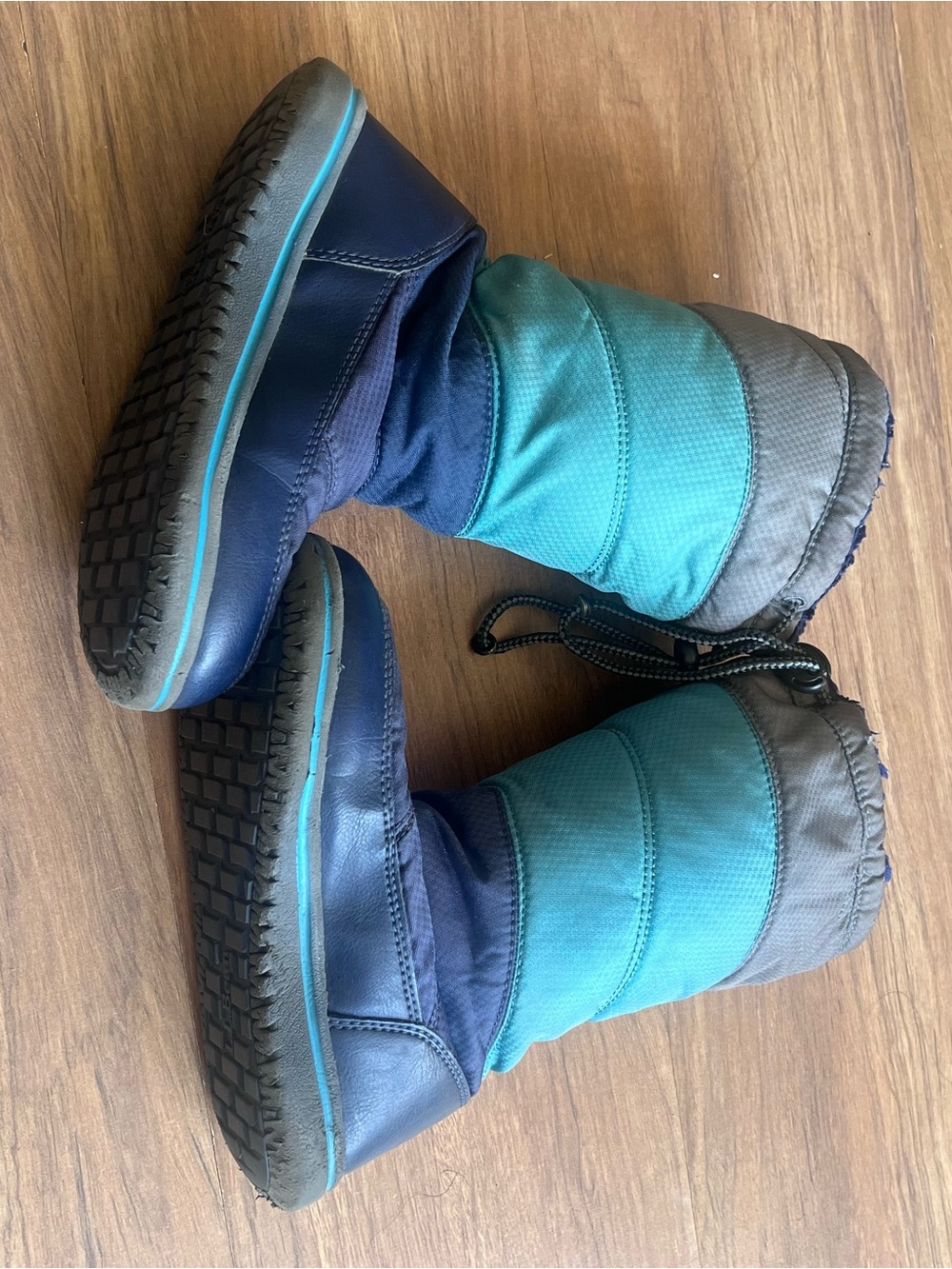 Kids Teal and Navy Winter Boots - Lightweight Snow Boot